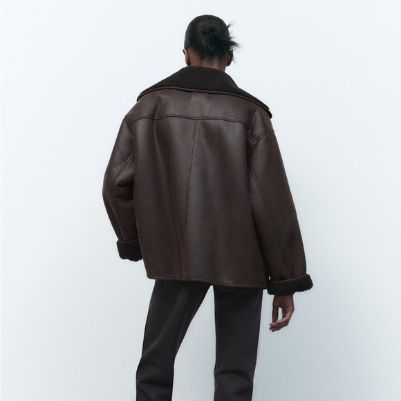 Zara Faux shearling lined jacket - Picture 2 of 10